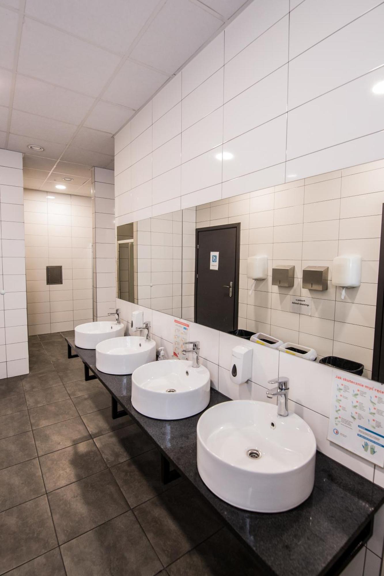 Hotel Sportowy Wolsztyn Bagian luar foto