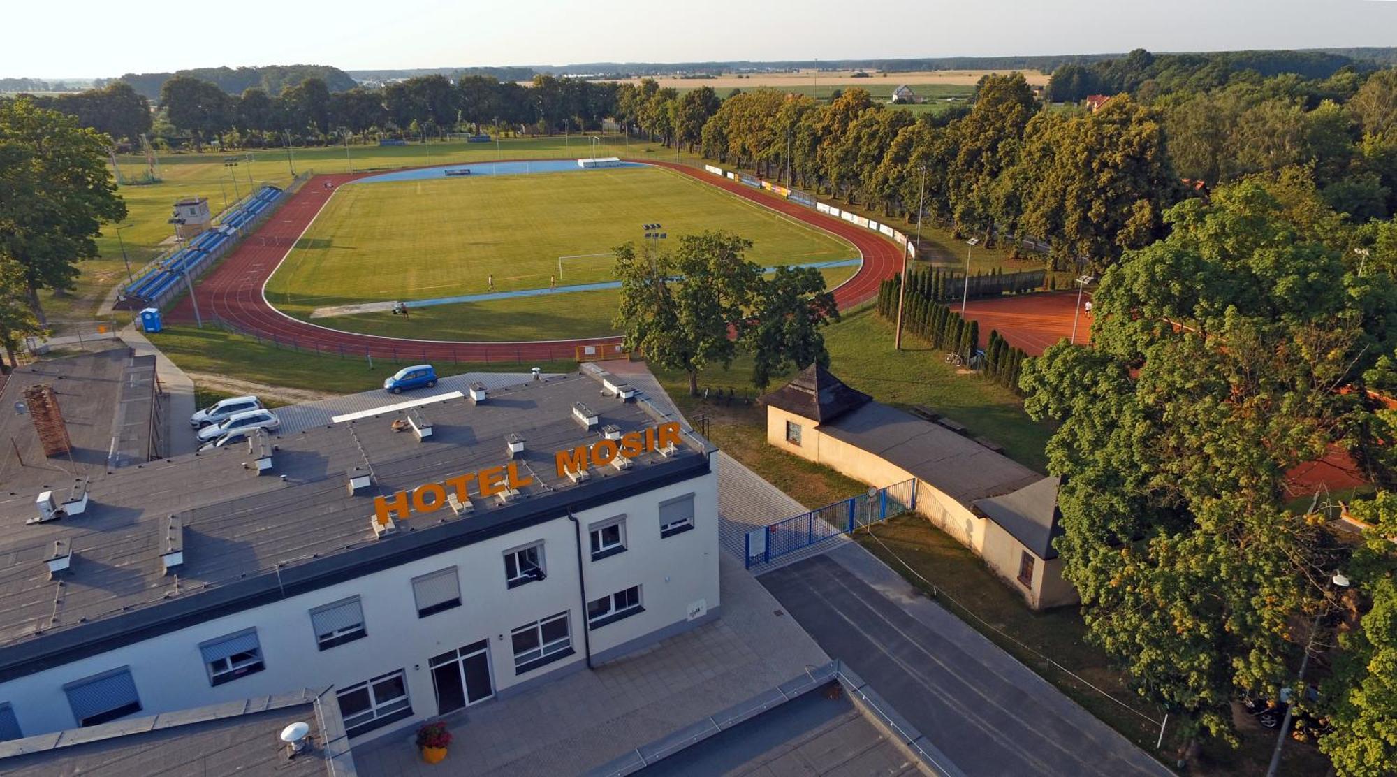 Hotel Sportowy Wolsztyn Bagian luar foto