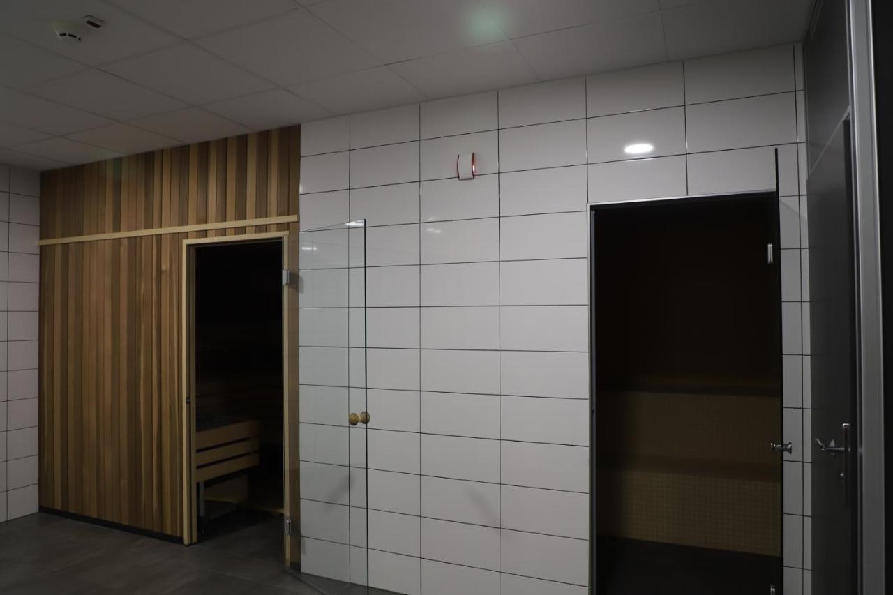 Hotel Sportowy Wolsztyn Bagian luar foto